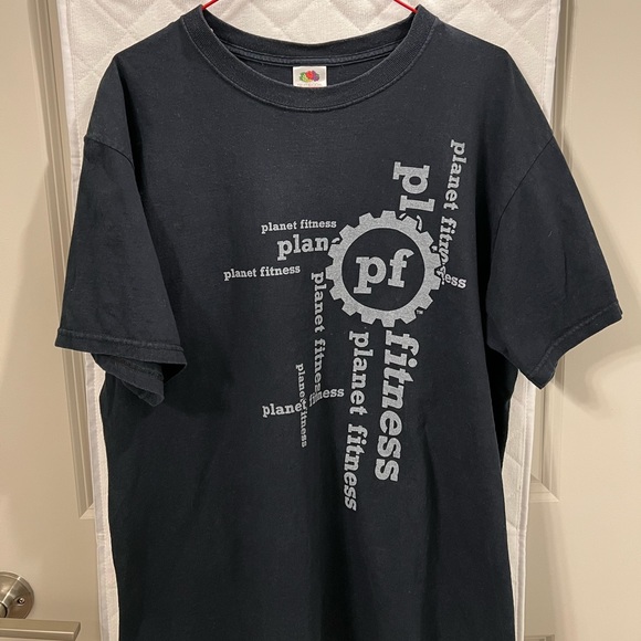 Workout T-shirt (Large) - Picture 1 of 1
